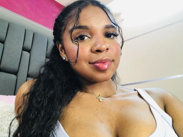 LisaMendez - Live porn &amp; sex cam - 22757089