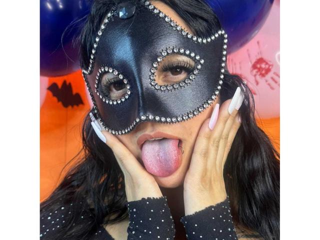 NinaCute69 - Live porn &amp; sex cam - 22758397
