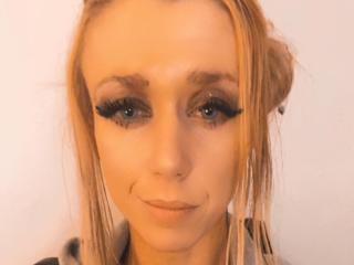 VeronicaRonnieTaylor - Live Sex Cam - 22761589