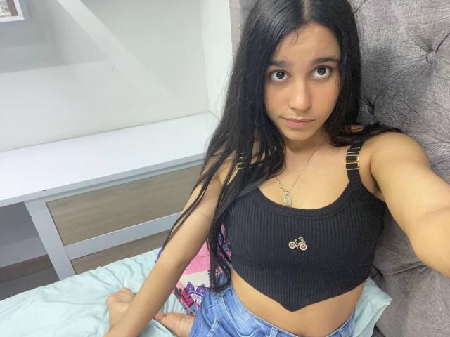 TiffannyRose - Live Sex Cam - 22764909