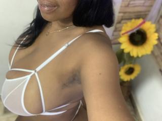 AgataFoxx - Live sex cam - 22765217
