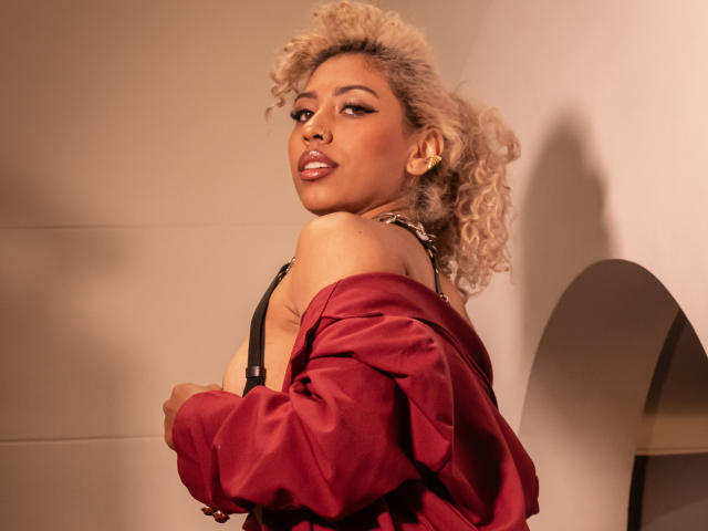 LilithWalker - Live porn &amp; sex cam - 22767841