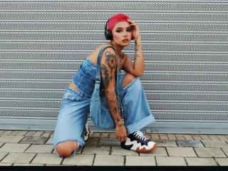 ZoeLakerX - Live porn &amp; sex cam - 22770901
