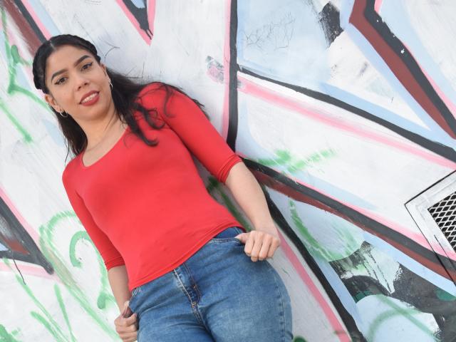 CarliinaSoussa - Live sex cam - 22772793