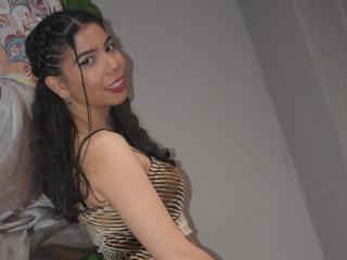 CarliinaSoussa - Live Sex Cam - 22773041