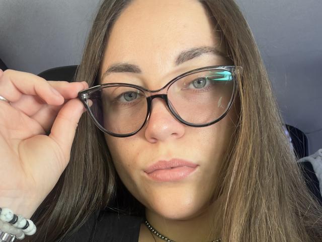 Besovskaya - Live Sex Cam - 22773649