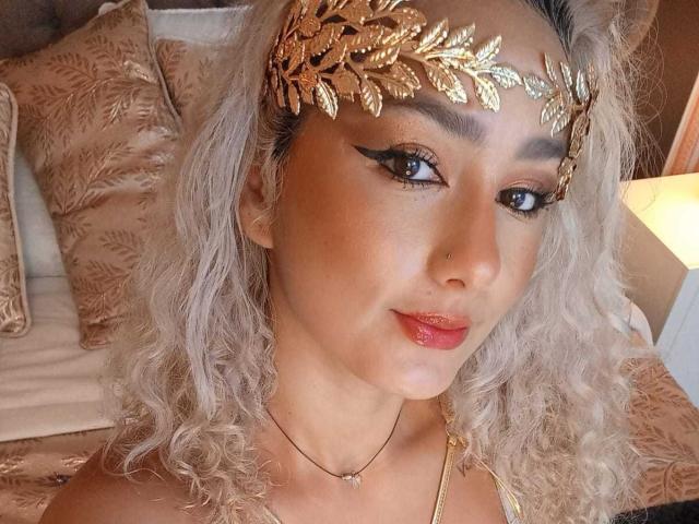 FloraSaenz - Live Sex Cam - 22775157