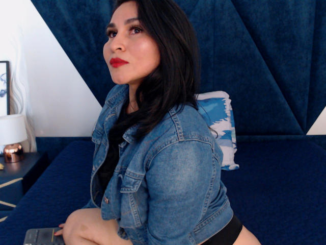 RachelTheran - Live sexe cam - 22775953