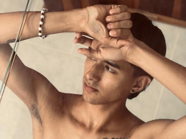 NathanMaxime - Live sex cam - 22781021