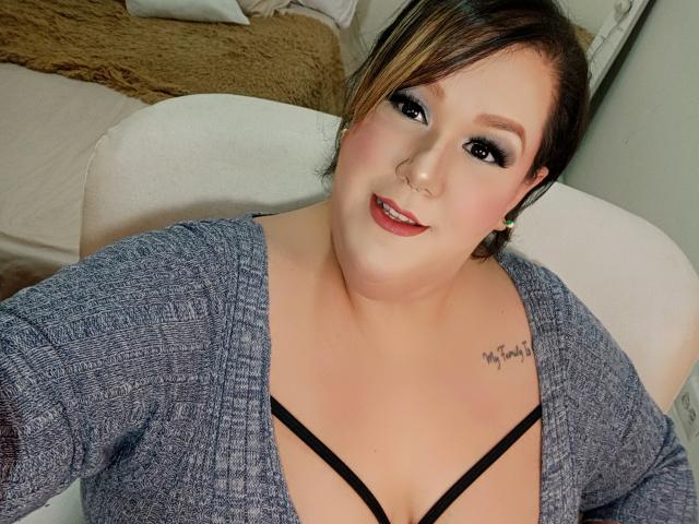 GiannaMorrys - Live porn &amp; sex cam - 22781421