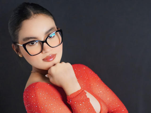 MiiaPalmer - Live porn &amp; sex cam - 22785217