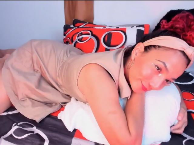 AmberDemons - Live sex cam - 22785705