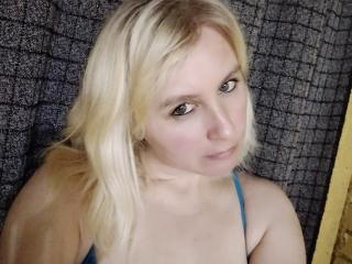 ZaikaGina - Live porn &amp; sex cam - 22789633