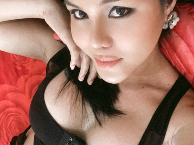 MajesticTrannyCock - Camera khiêu dâm &amp; quyến rũ trực tiếp - 22792413