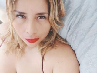 AgathaCavall - Live sex cam - 22793153