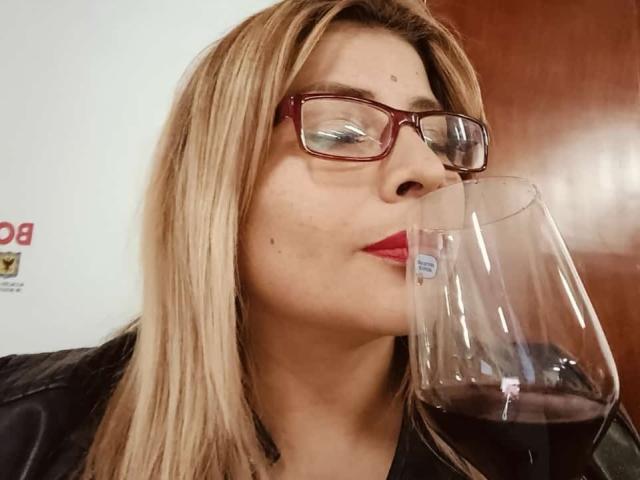 AgathaCavall - Sexe cam en vivo - 22793181