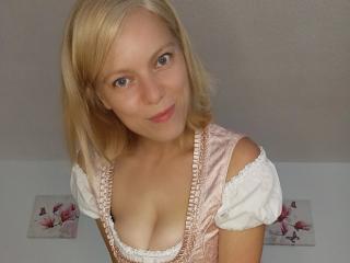 JaninaHOT-hot - Sexe cam en vivo - 22795441