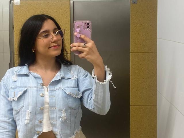 TiffannyRose - Live Sex Cam - 22797165