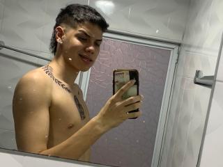 DynamoMills - Sexe cam en vivo - 22799505