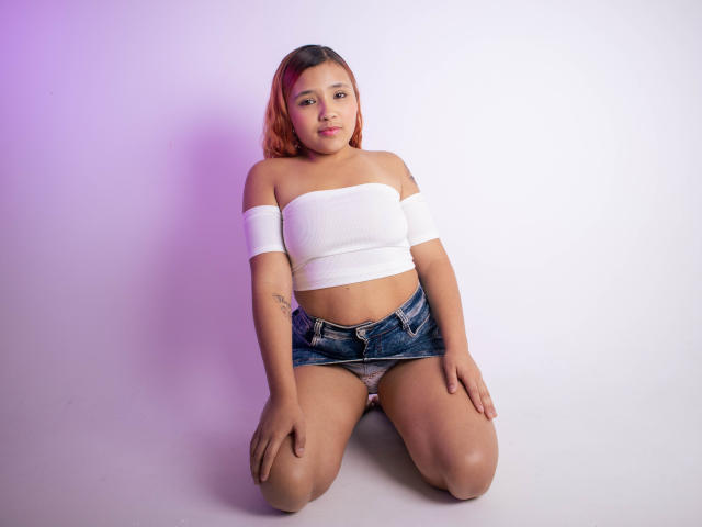 KarolAvalos - Sexe cam en vivo - 22800725