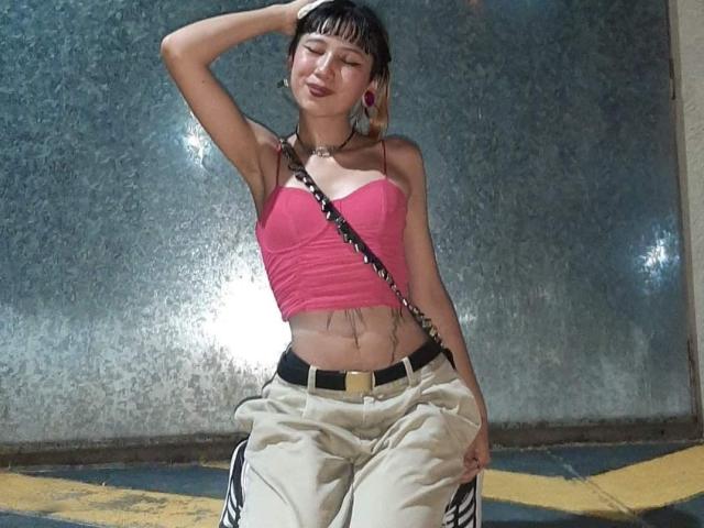 LalaKlein - Live sex cam - 22802049