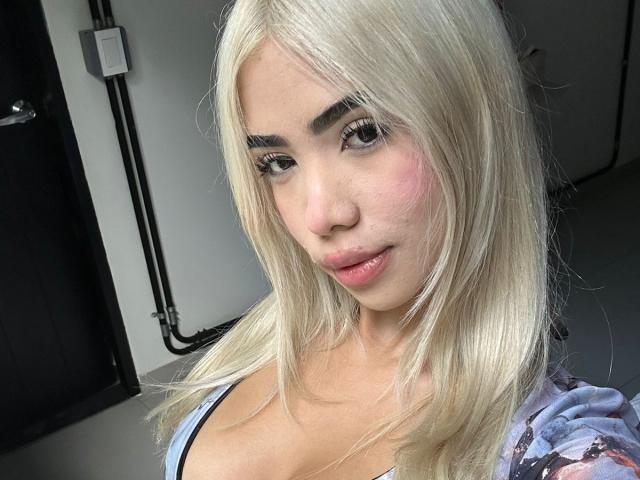 ChristieGarci - Sexe cam en vivo - 22803569