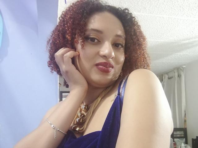 VioletaSwitch - פורנו בשידור חי ומצלמת סקס - 22804077