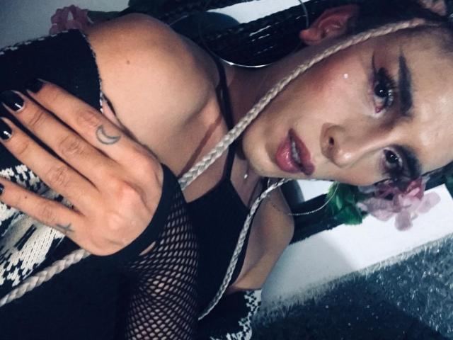 Crystalinn - Sexe cam en vivo - 22804357