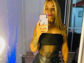 GuadaFeliz-hot - Live porn &amp; sex cam - 22809185