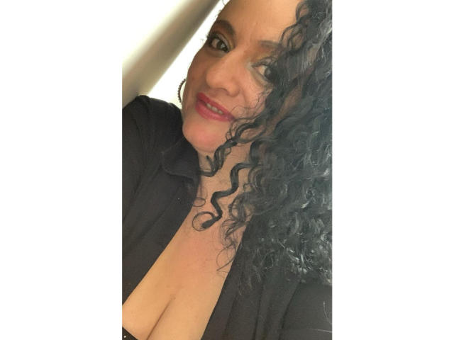 RossieTorres - Live Sex Cam - 22814357