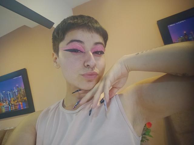 MissTat - Live sex cam - 22818873
