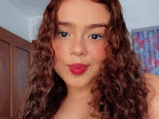 AprilBrunet - Live sex cam - 22827417