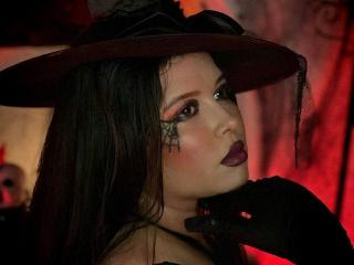 LillyBigTtock - Live sex cam - 22829017