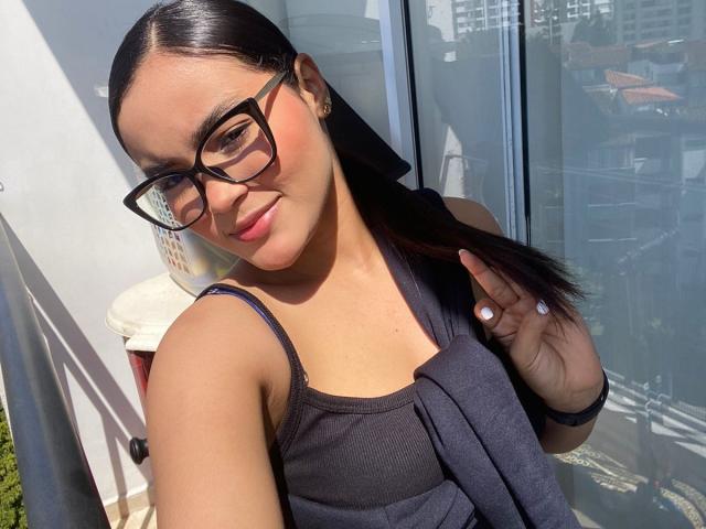 MiiaPalmer - Live porn &amp; sex cam - 22830641