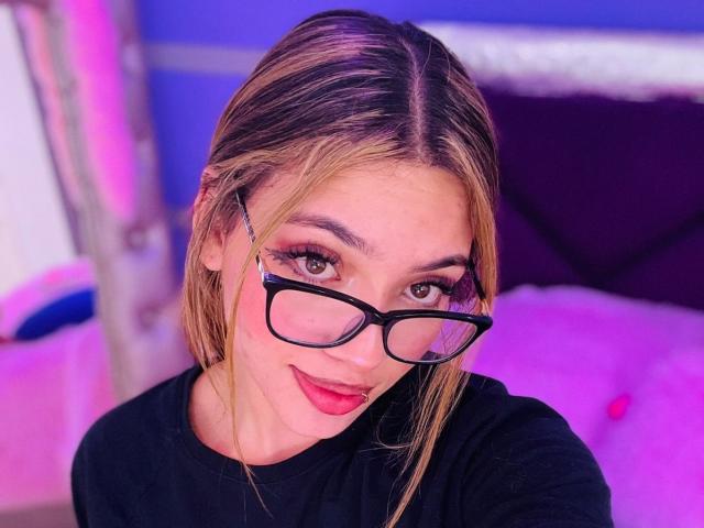 IvyCoxGlad - Live sexe cam - 22831121