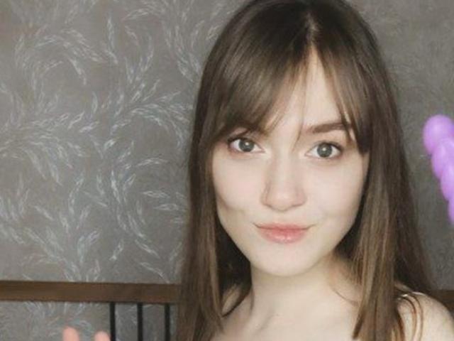 ClementinaFroggy - Live porn &amp; sex cam - 22836101