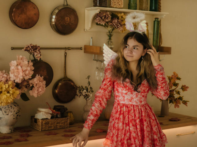 TinaRedly - Live Sex Cam - 22843813