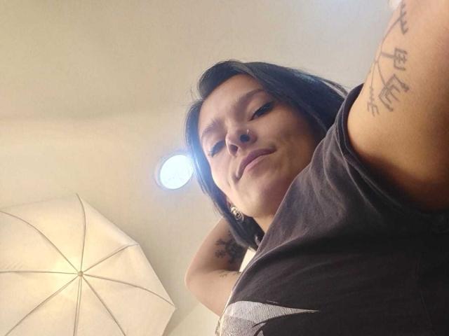 AmelieBlake - Sexe cam en vivo - 22846817