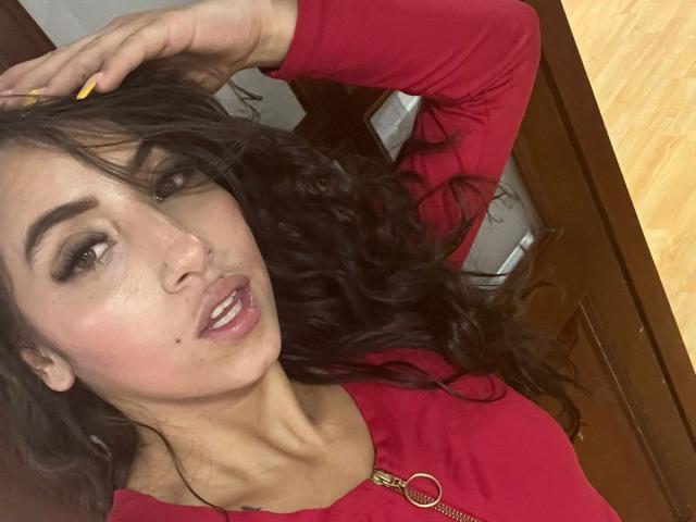 PaulettSmith - Live sex cam - 22847697