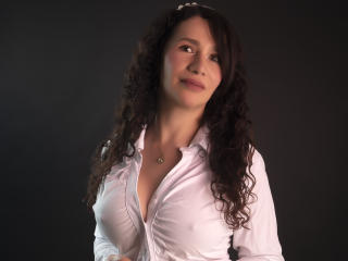LizzieAnderson - Live porn &amp; sex cam - 22847785