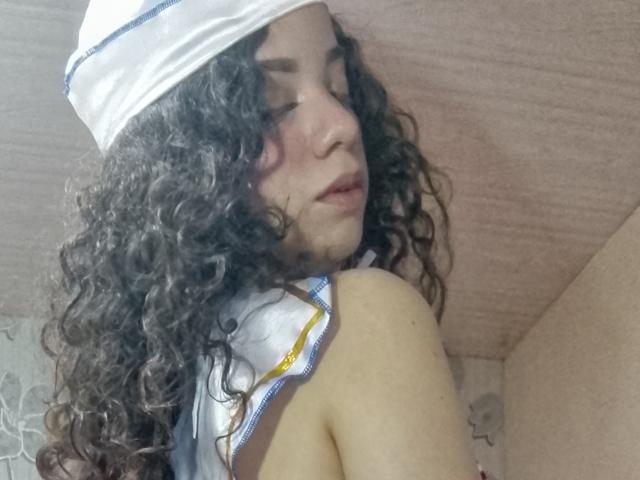 EmmaCowperr - Sexe cam en vivo - 22863445