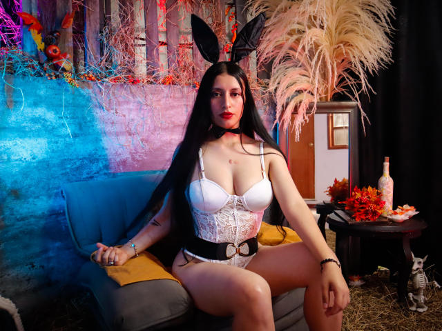 PaulineMorin - Live porn &amp; sex cam - 22863581