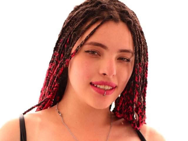 ElizaLovely - Live Sex Cam - 22863621