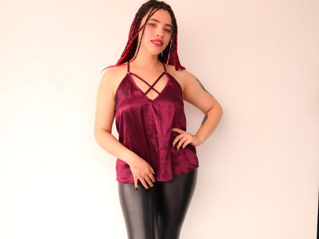 ElizaLovely - Live porn &amp; sex cam - 22863641