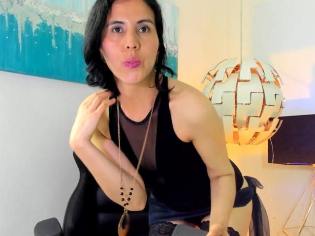LarissaBrown - Live porn &amp; sex cam - 22870057
