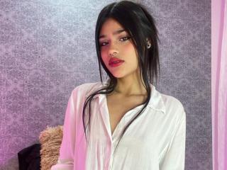 CatrinaRoze - Live sex cam - 22870481