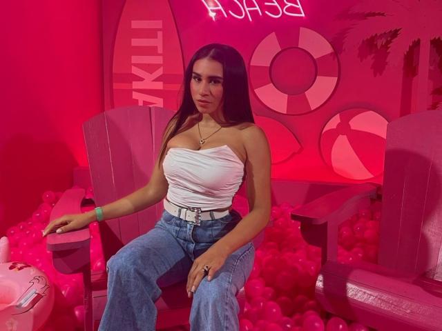 LunaMiranda - Sexe cam en vivo - 22871445