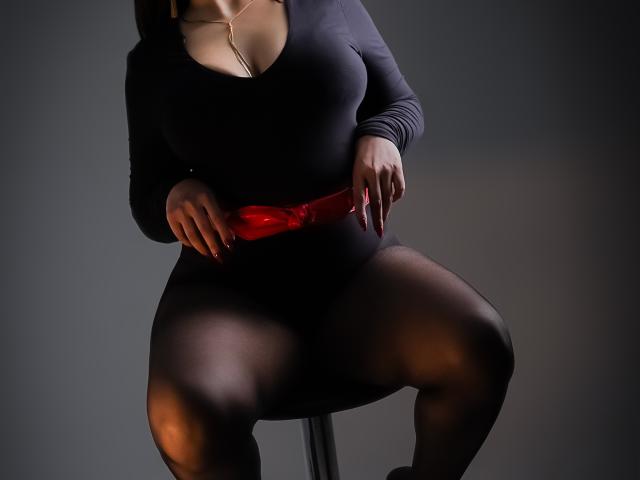 VikkyRose - Live porn &amp; sex cam - 22874625