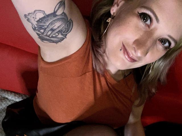 Linda-Lush-hot - Live Sex Cam - 22879329