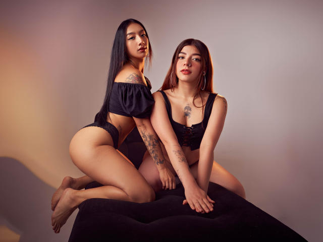 MulanAndChloe - Live sex cam - 22880353